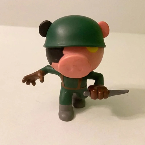 Robby Piggy Mini Figure 3 Inch Tall  Roblox Character Toy Series 1 - Picture 5 of 8